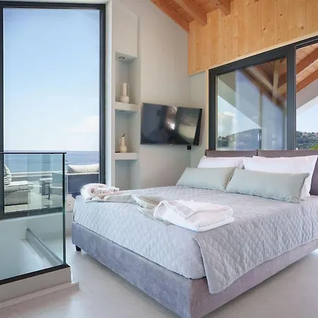 Apartment Ristanis Loft Mare Beachfront Retreat Poros (Kefalonia)